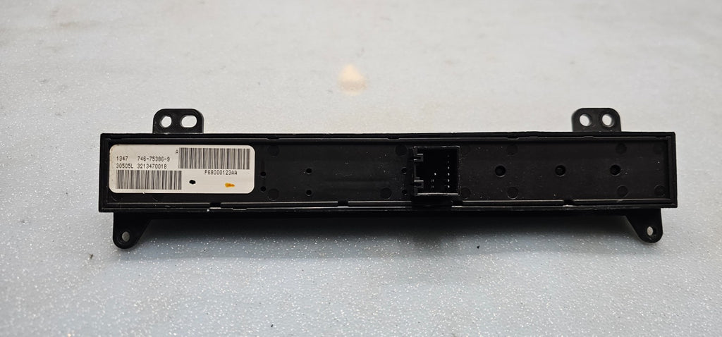 🔥06-07 Grand Cherokee Commander Information Switch Control Instrument Panel