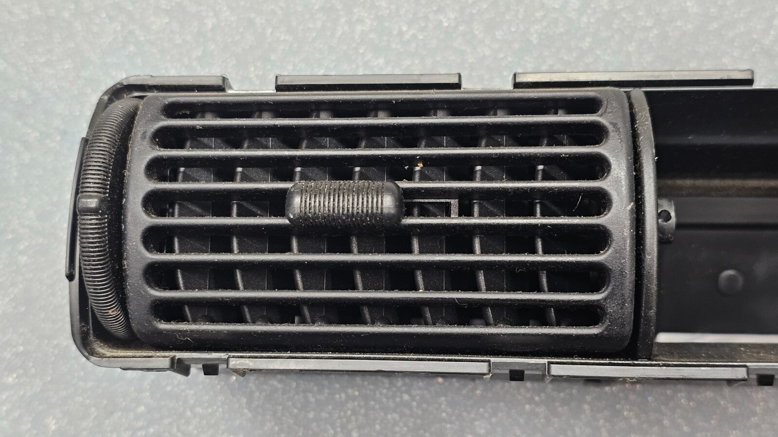🔥95-10 Ford Ranger EXPLORER Dash  Center Air Vent Heater Conditioning Black