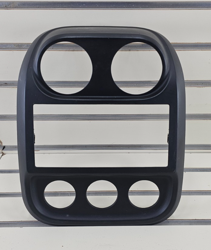 🔥10-16 Jeep Compass Patriot Center Dash Radio Climate Trim Bezel Panel BLACK