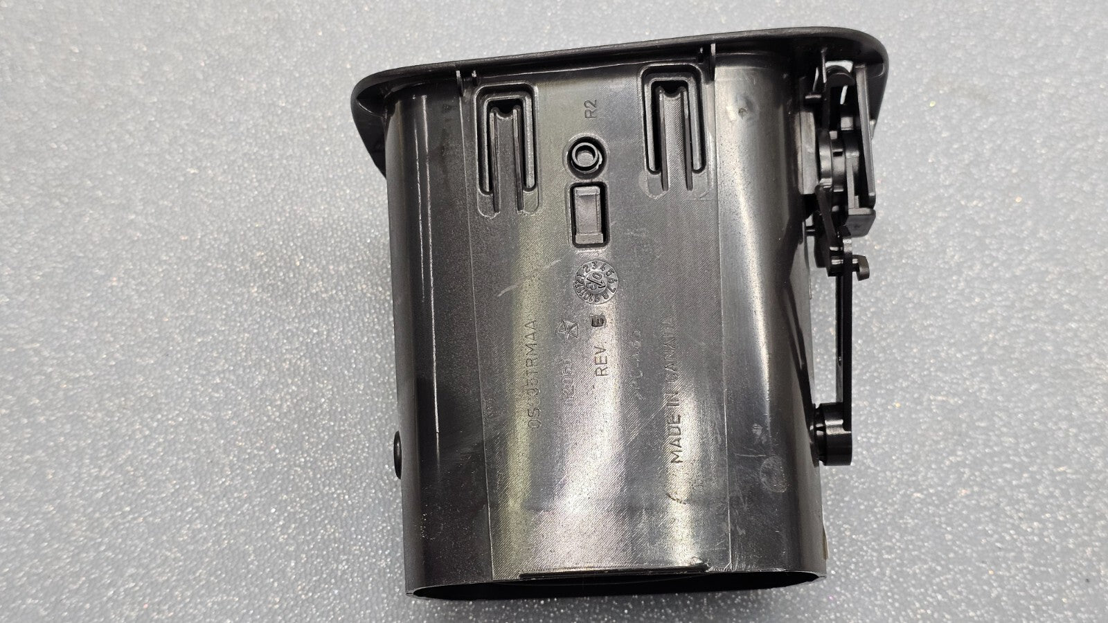 🔥01-07 Dodge Grand Caravan Dash Right Passenger Air Vent AC Heater Panel Black
