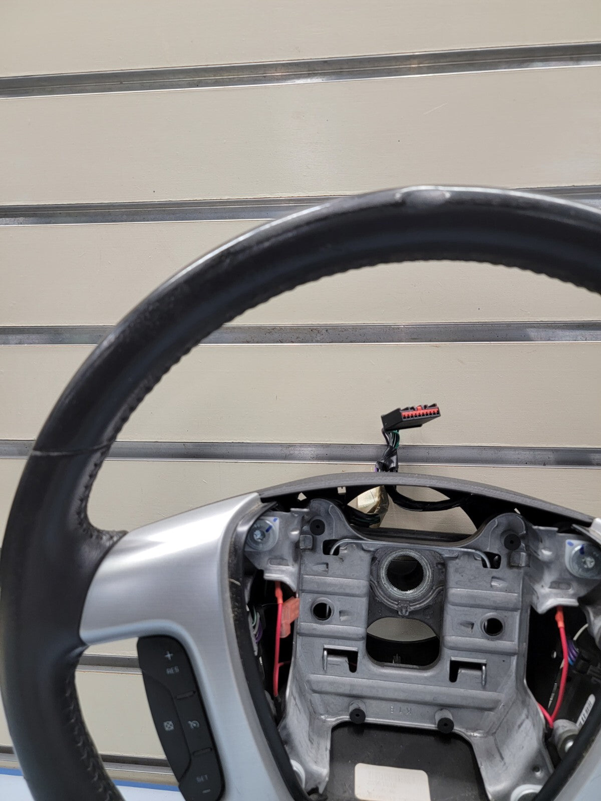 🔥07-17 GMC Acadia 08-17 Buick Enclave Steering Wheel Column Manual Cruise Black