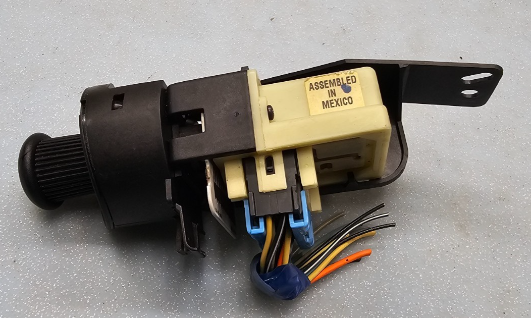 🔥97-05 Century Regal Headlight Head Light Lamp Control Switch Assembly Black