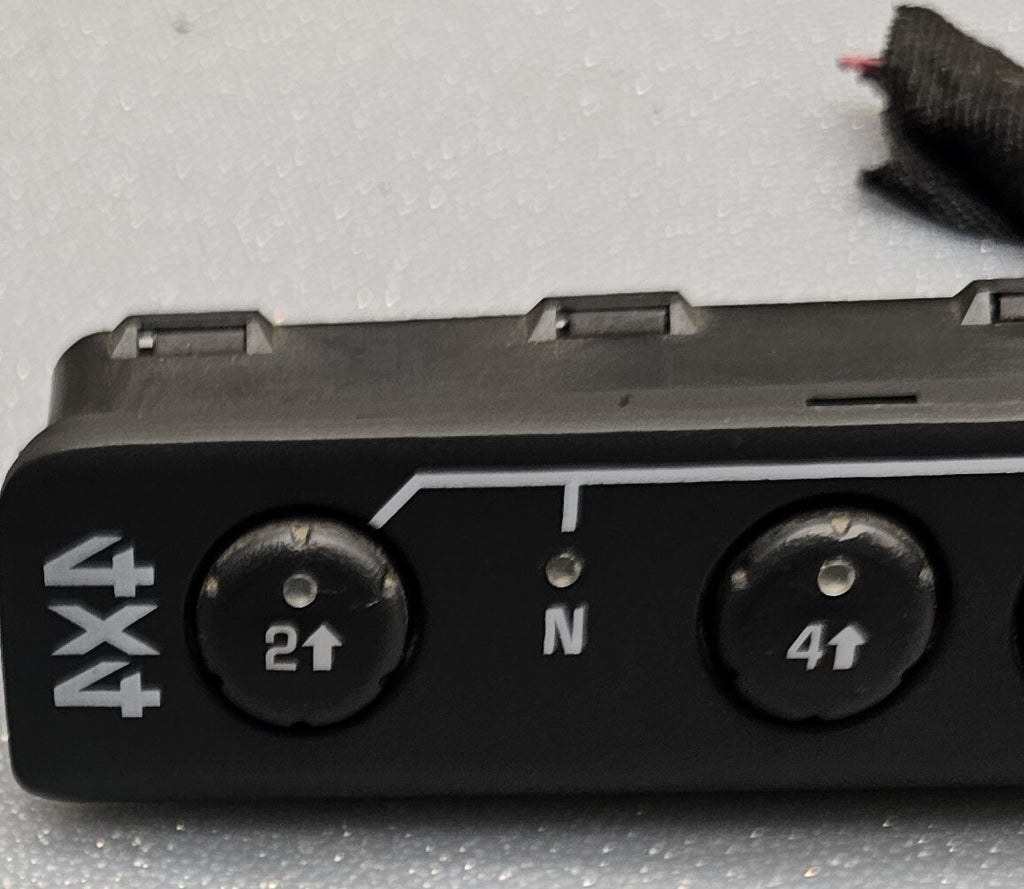 🔥04-12 Chevy Colorado GMC Canyon Dash Center 4X4 Transfer Case Switch Assembly