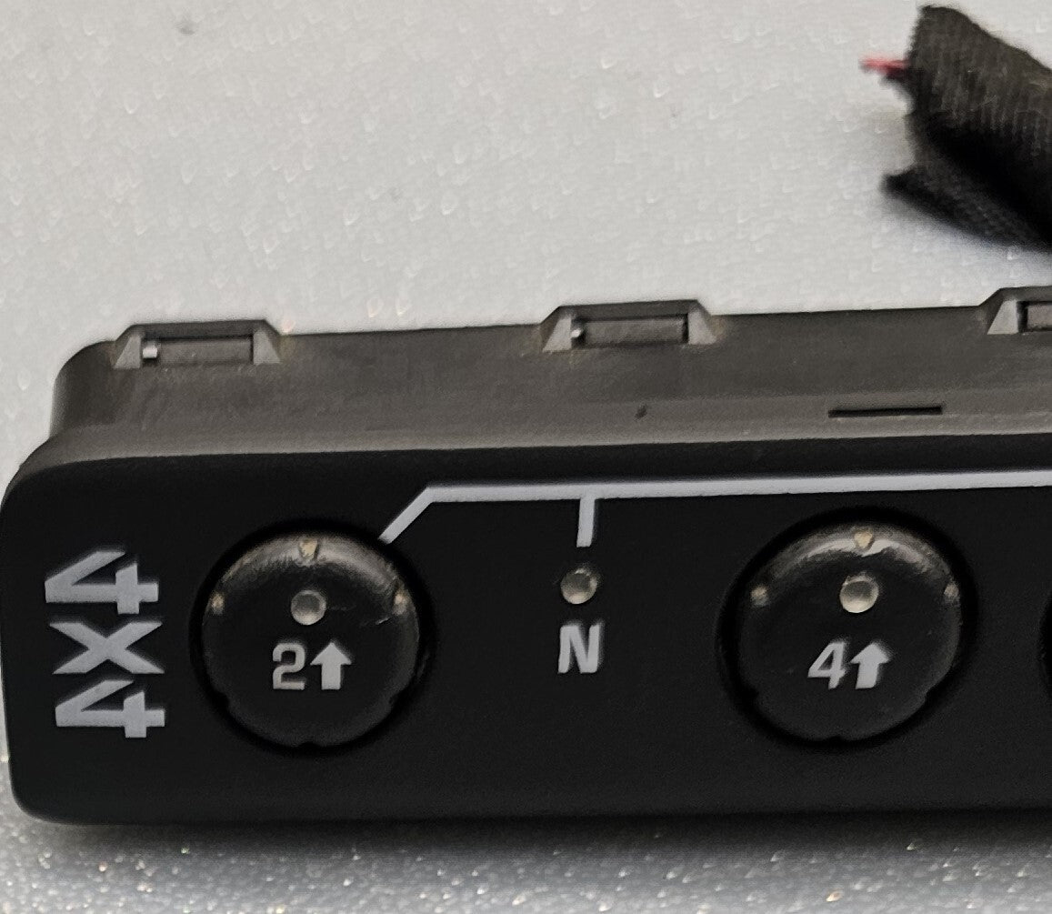 🔥04-12 Chevy Colorado GMC Canyon Dash Center 4X4 Transfer Case Switch Assembly