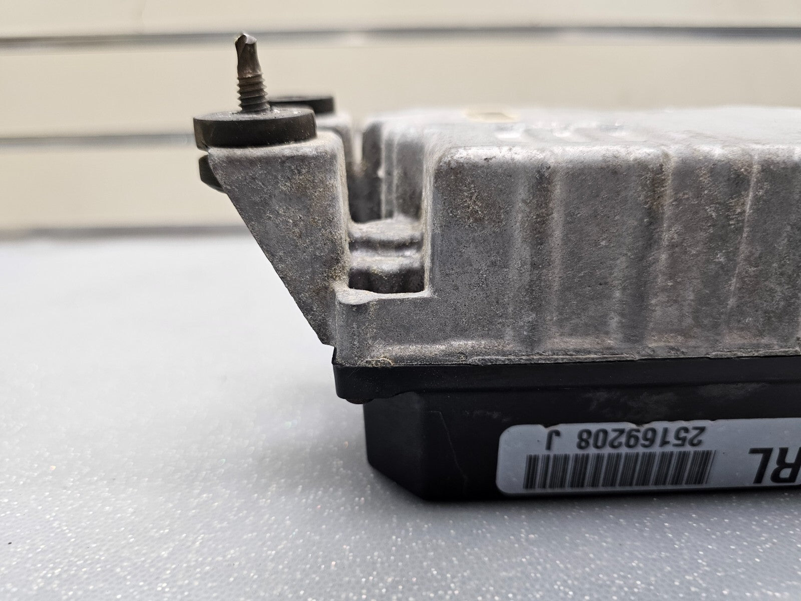 99-02 SILVERADO TAHOE SIERRA FRONT CRUISE SPEED CONTROL MODULE UNIT FIREWALL OEM