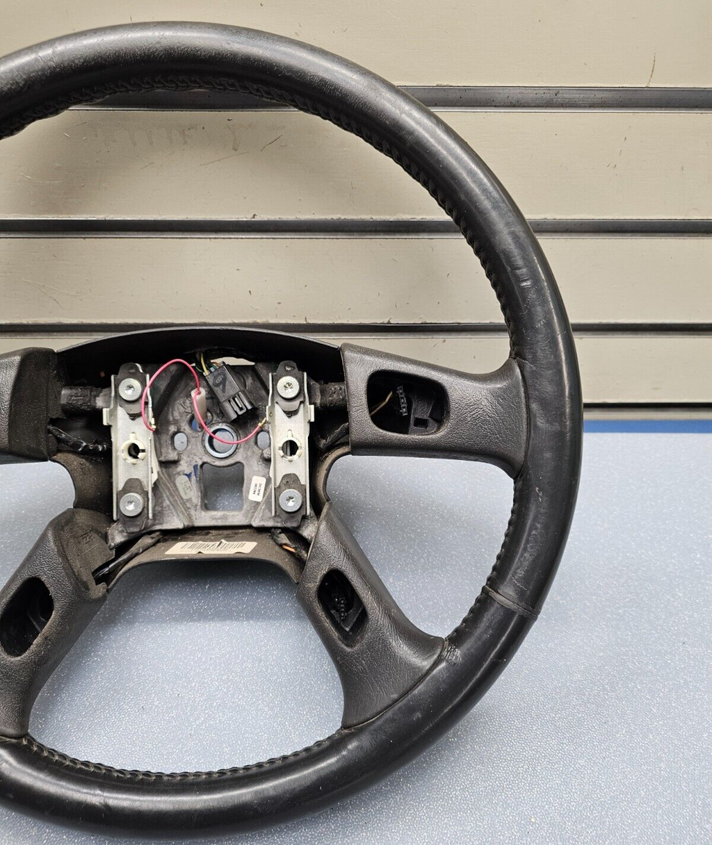 🔥03-06 Chevy Tahoe Yukon Escalade Left Driver Steering Wheel Column Cover BLACK