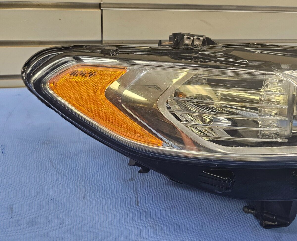🔥13-16 Ford Fusion Front Right Passenger Head Light Head Lamp Assembly OEM