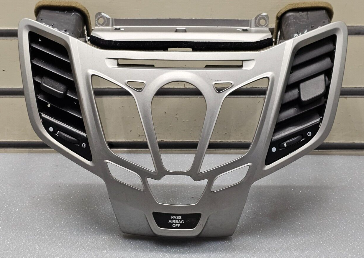 🔥11-13 FORD FIESTA MK6 Sport Dash AM FM Radio Bezel Stereo Display CD SILVER