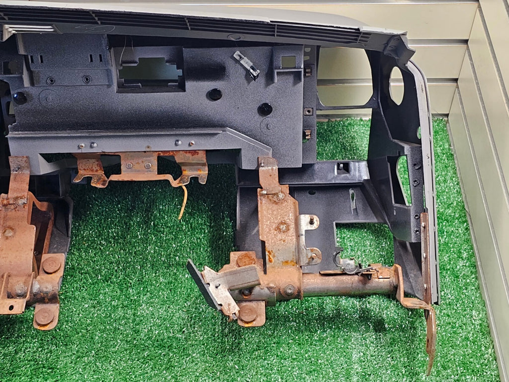 95-99 CHEVY GMC C/K Dashboard DASH CORE Frame Mount Storage Assembly LT Gray DB2