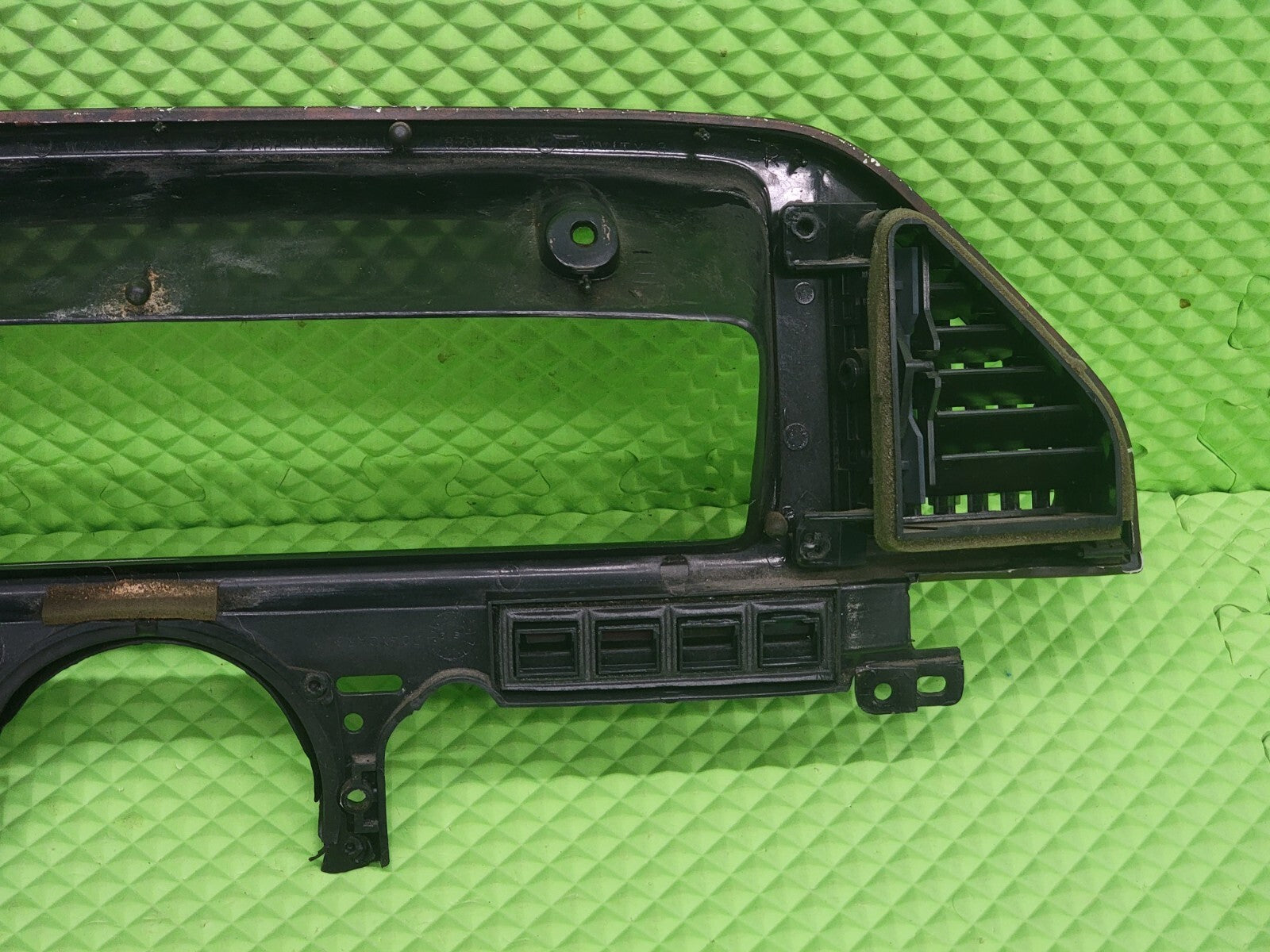 87-91 Ford F-150 F250 BRONCO Dash CLUSTER Bezel Speedo Gauge Trim woodgrain C11