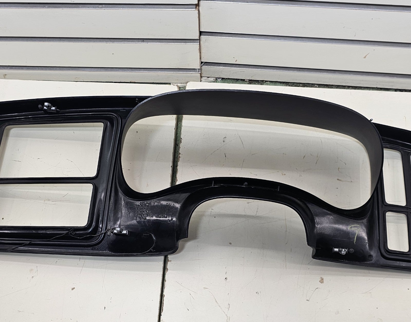03-06 CHEVY GMC INSTRUMENT Cluster Speedo Dash Trim PANEL Radio Bezel Graphit C5