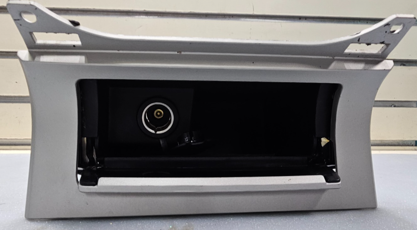 🔥07-10 Lincoln MKX Interior Dash Storage Compartment Assembly Bezel Silver