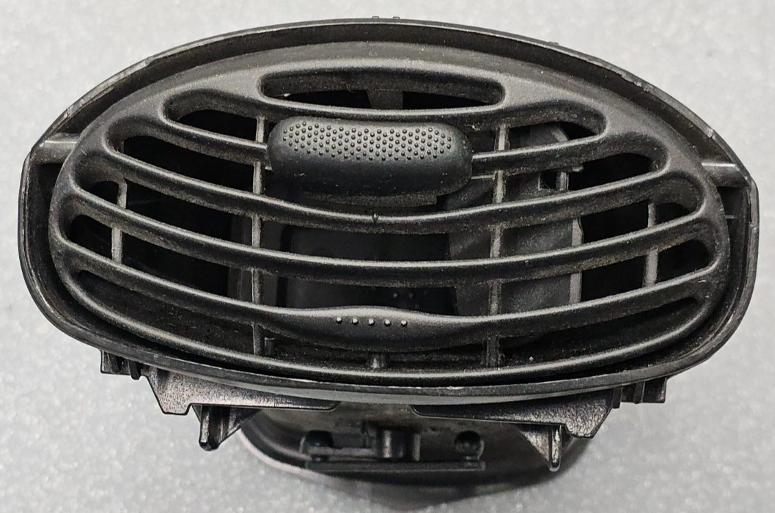 🔥00-04 FORD FOCUS Dash Left Driver Air Vent A/C AC Heater Panel Black OEM