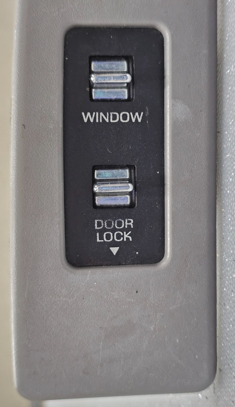 🔥 92-97 Grand Marquis Crown Victoria Front Right Passenger Window Switch Gray