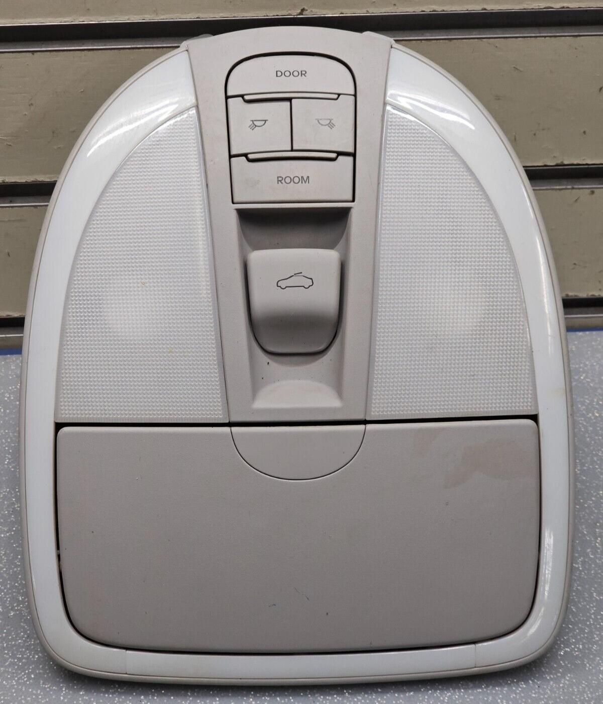 🔥09-14 Hyundai Genesis Sedan Overhead Console Dome Map Light Lamp Storage Gray