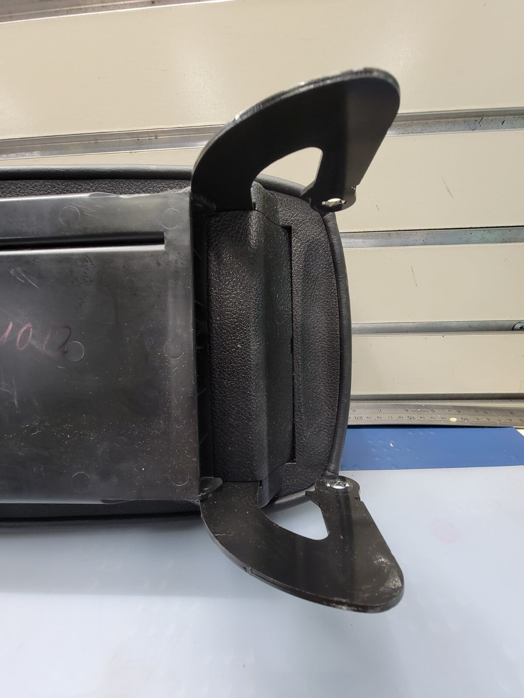 🔥09-14 NISSAN MURANO CENTER CONSOLE ARM REST LID PAD COVER BLACK LEATHER OEM
