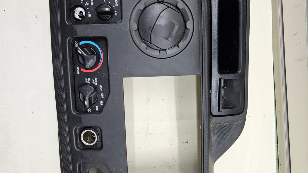 09-14 Ford E150 E250 Dash Instrument Cluster speedometer Trim Bezel Panel Black