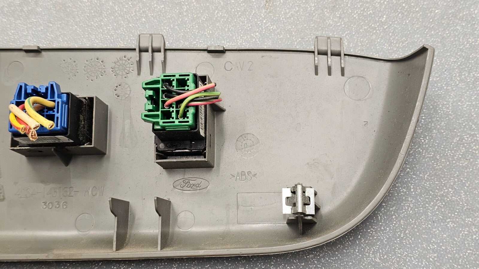 🔥04-08Ford F150 Crown Victoria Right Passenger Window 2 Door Switch TAN WS24