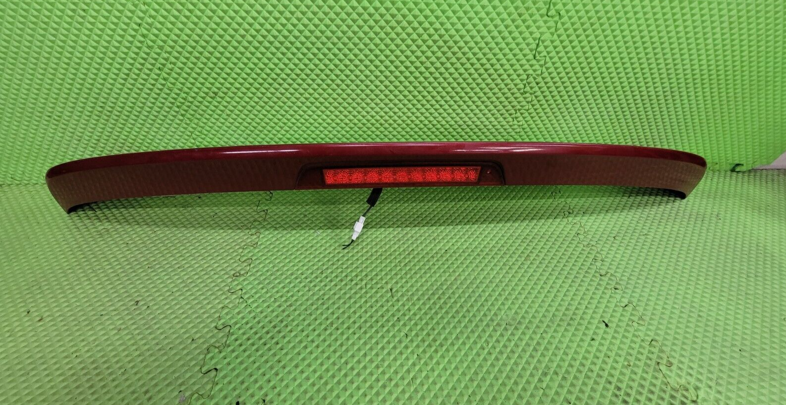 🔥10-15 HYUNDAI TUCSON REAR TRUNK UPPER LID SPOILER WING PANEL W/LIGHT OEM RED