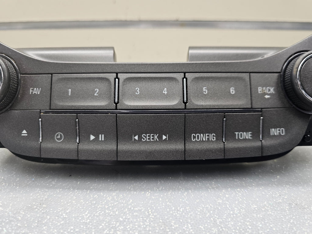 🔥13-15 Chevrolet Malibu Dash Front Center AM FM Radio Control Panel OEM