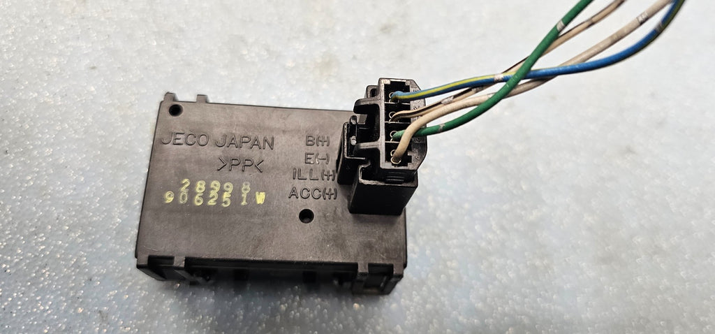 🔥96-02 Toyota 4 Runner Digital Clock Time Display Assembly Black OEM