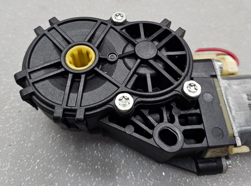 04-15 Titan Armada Left driver seat adjustment motor Recline Regulator Assembly