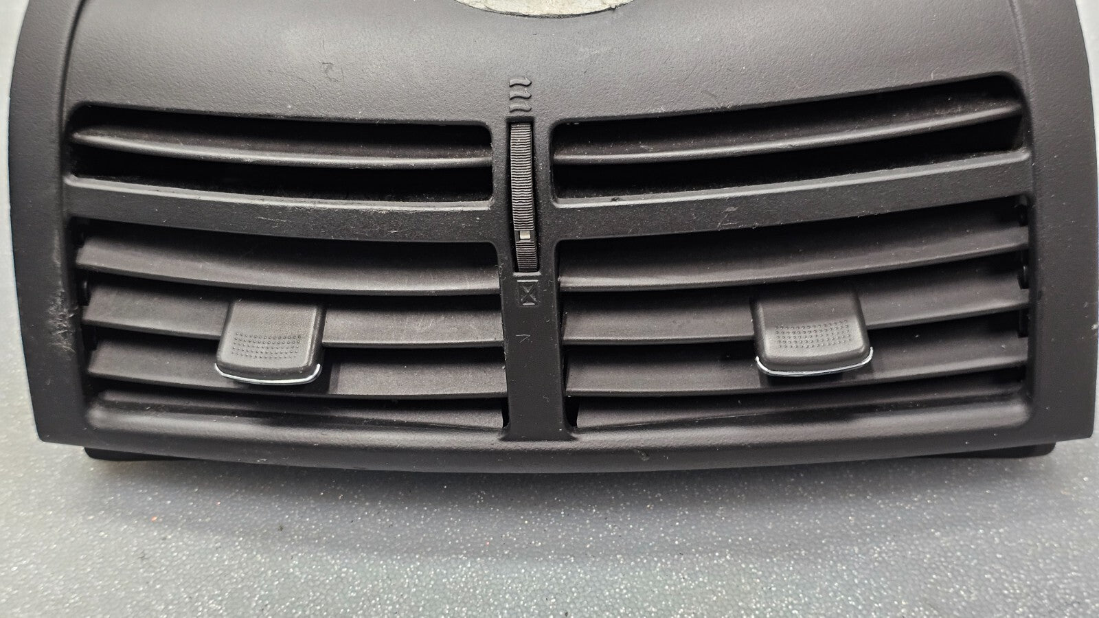 🔥07-09 Saturn Aura Dash Air Vent Grille Heater Conditioning  BLACK