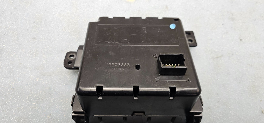 🔥04-08 PONTIAC GRAND PRIX 5 Button Info Display Screen Center Dash Bezel Switch