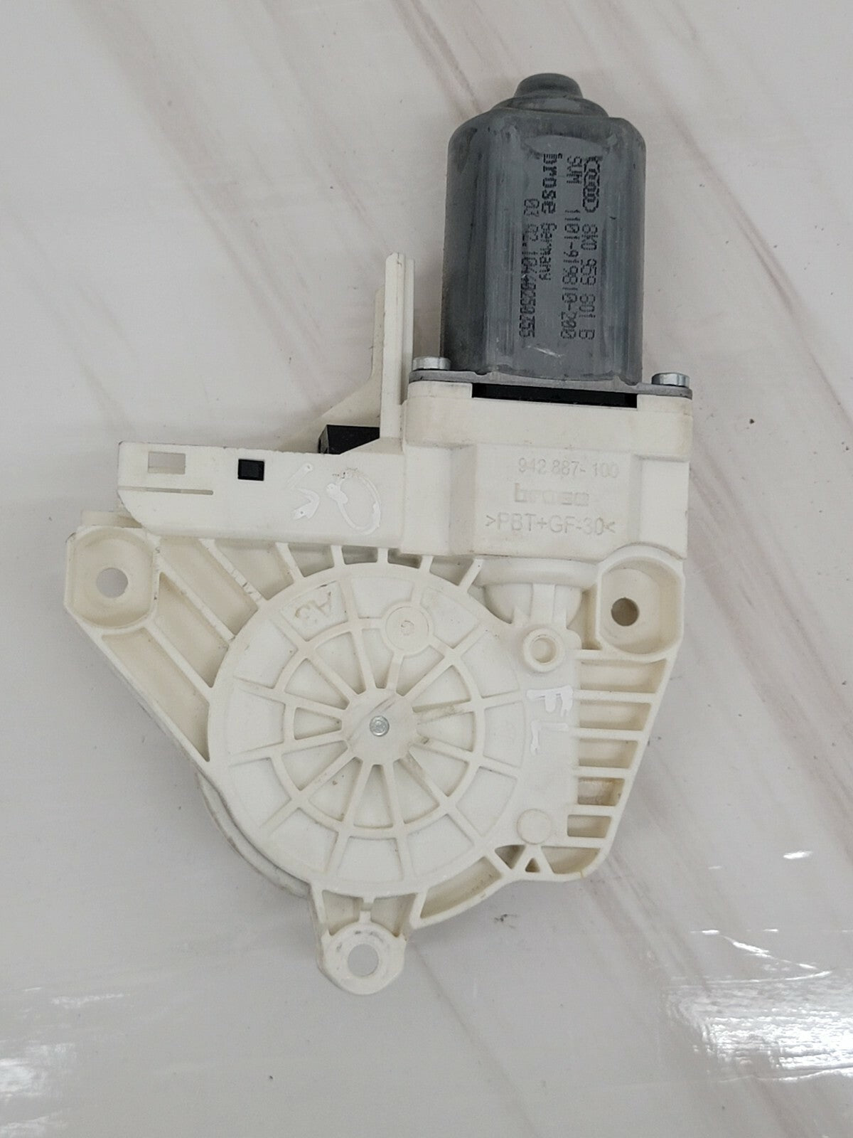 🔥2009-2016 AUDI A4 PASSENGER SIDE REAR DOOR WINDOW MOTOR ASSEMBLY OEM