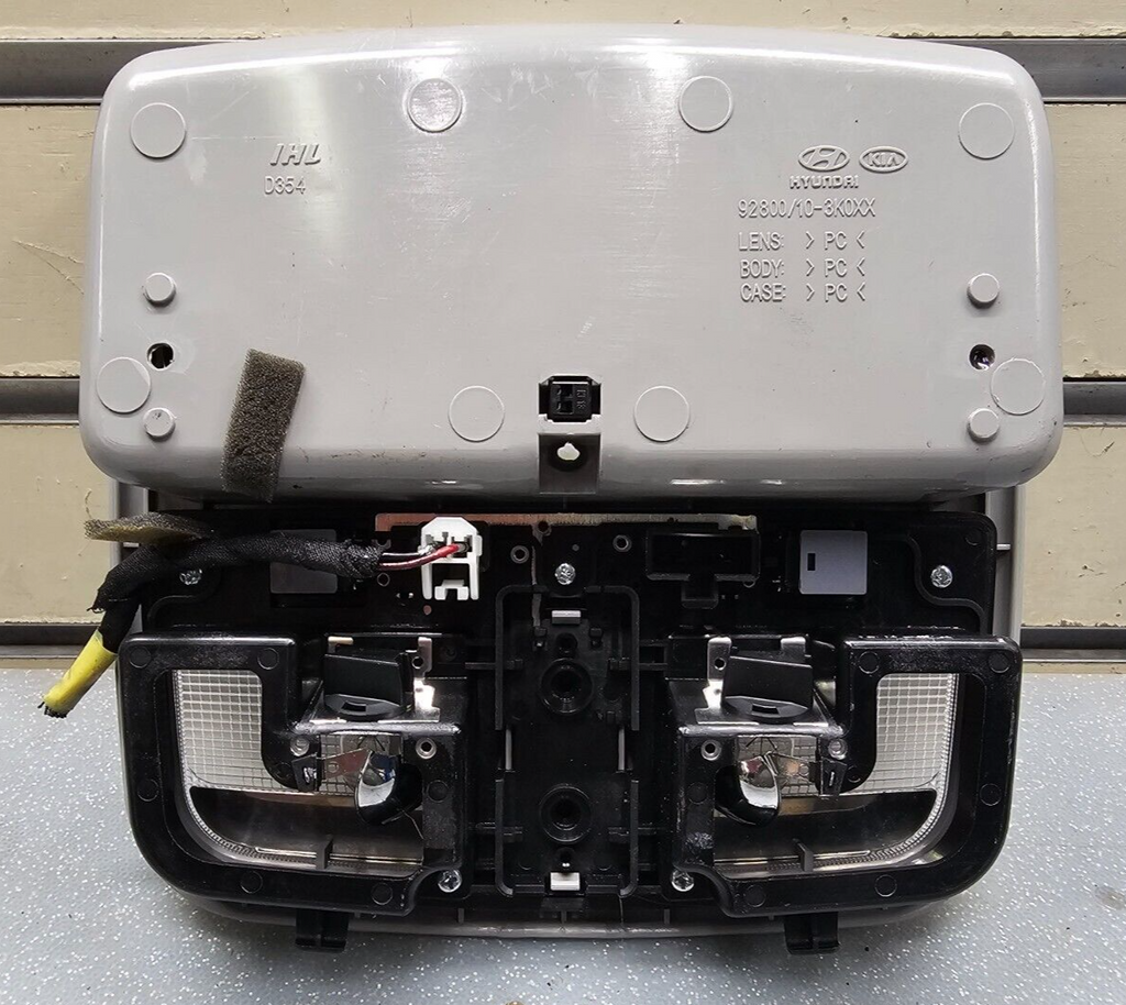 06-10 Hyundai Sonata Overhead Console Dome Map Light Lamp Storage Assembly Gray