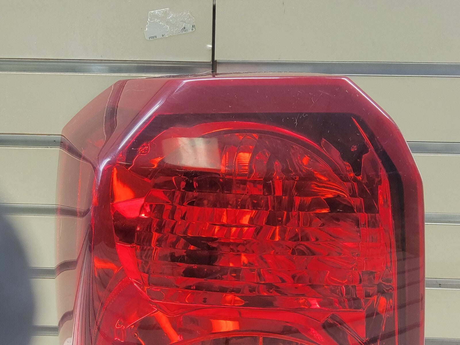 🔥2008-2012 Dodge Caliber  Tail Light Taillight lamp  Driver Left Side
