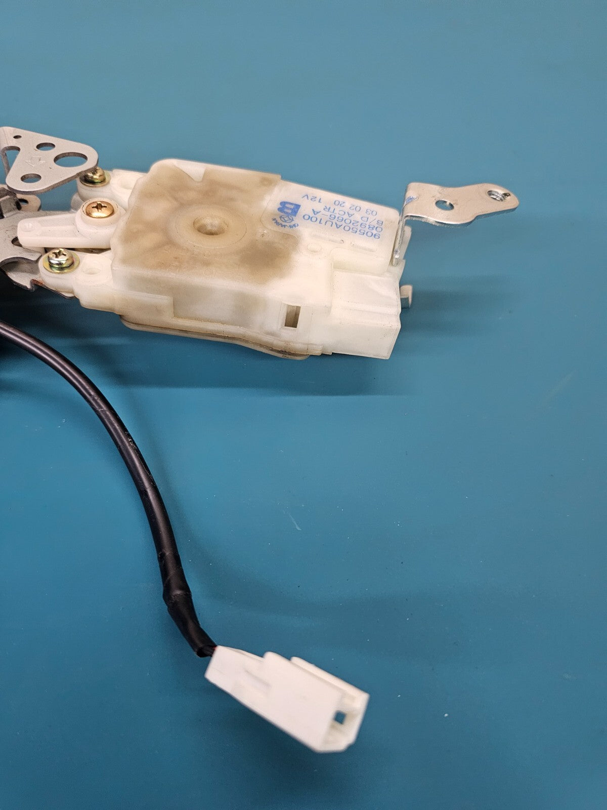 🔥05-15 Nissan XTerra trunk Tail gate Liftgate Lock Latch Actuator / OEM