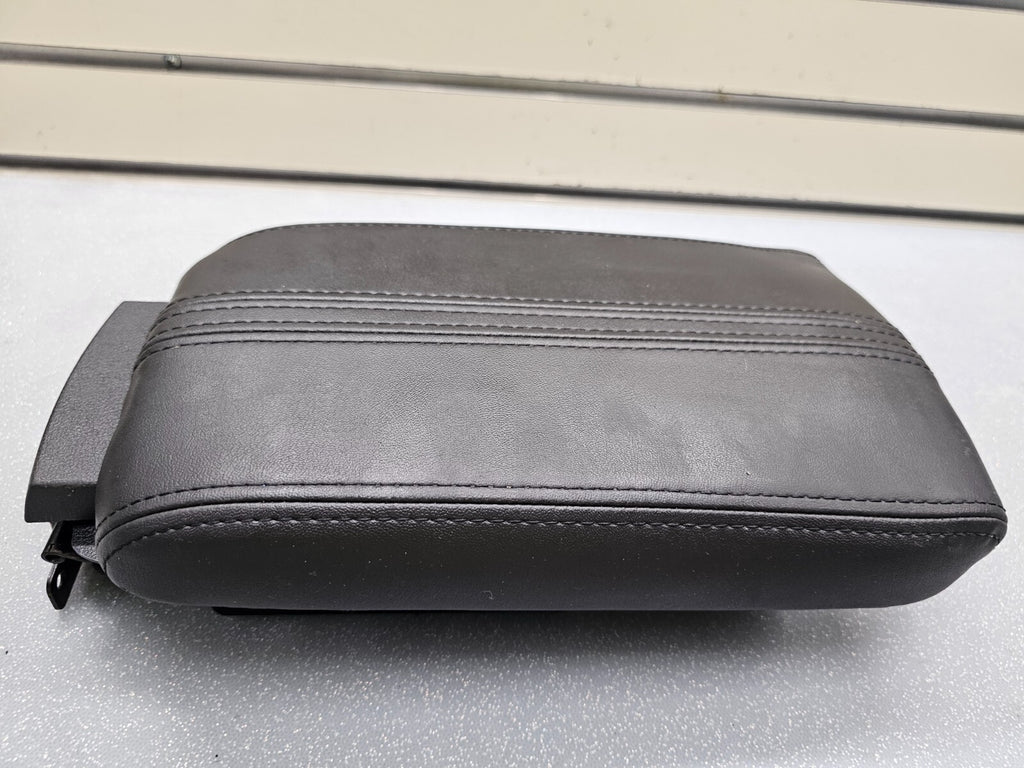 10-12 Lincoln MKZ Center Console Lid Armrest Top Storage Leather Assembly Black