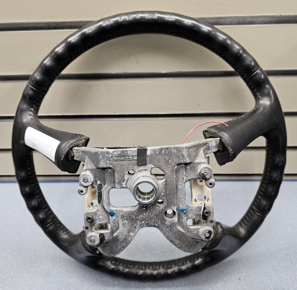 99-02 Chevy Silverado Tahoe Suburban Blazer SONOMA Steering Wheel Leather black