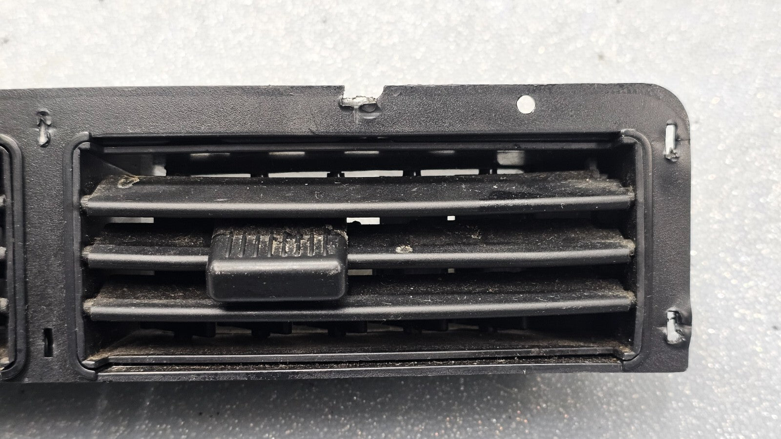 🔥99-04 Jeep Grand Cherokee Dash Center Air Vent A/C AC Heater Panel Black
