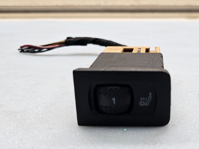 🔥99-05 VW Jetta Golf GTI MK4 LH Heated Seat Switch Black
