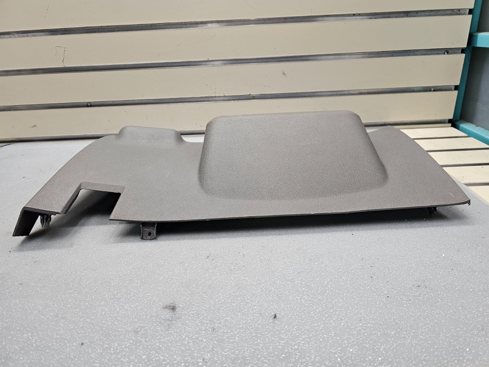 🔥09-17 Traverse Knee Bolster Trim Left Driver Front Dash Lower Cover Gray OEM