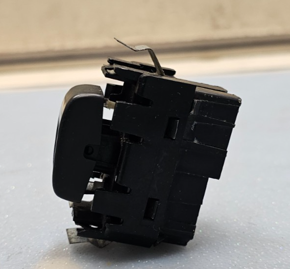 🔥02-05 Trailblazer Right Passenger Rear Window Door Switch Lock Assembly Black