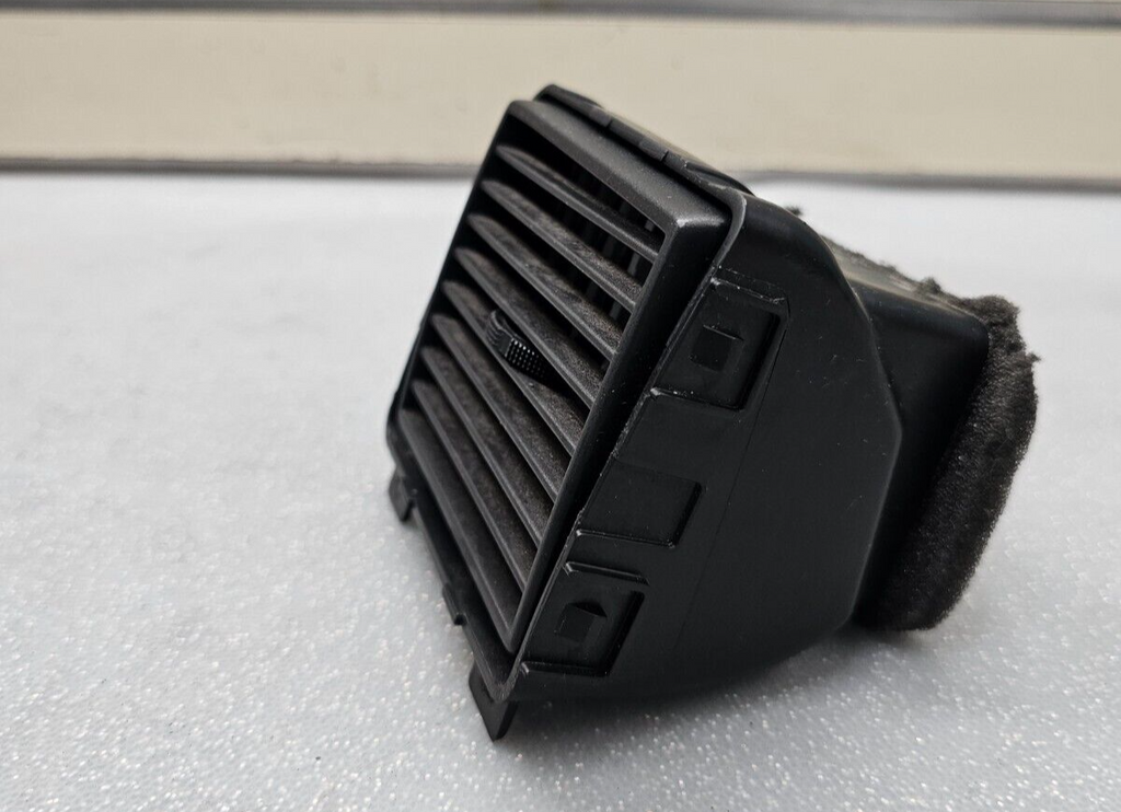🔥05-07 Dodge Charger Magnum Dash Right Passenger AC Air Vent Heater Filter OEM