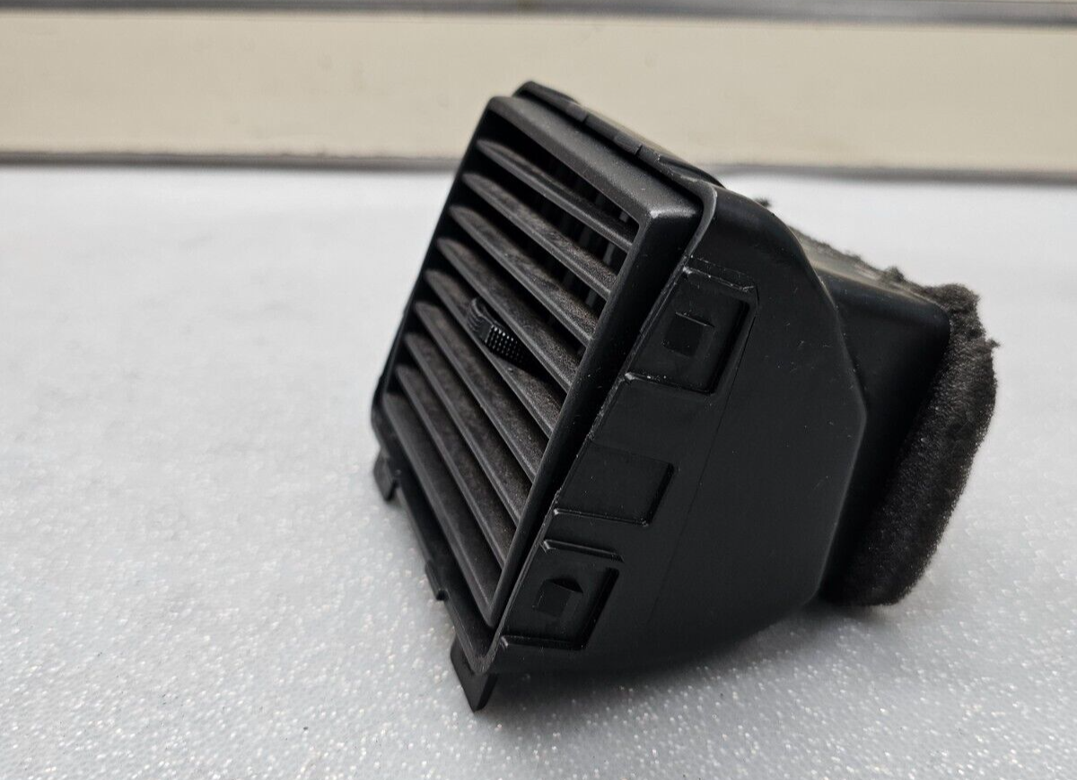 🔥05-07 Dodge Charger Magnum Dash Right Passenger AC Air Vent Heater Filter OEM