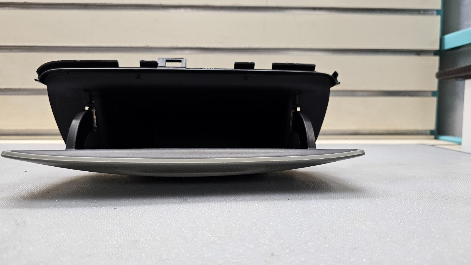 🔥05-07 Honda Odyssey Front Center Dash Console Pocket Storage GRAY