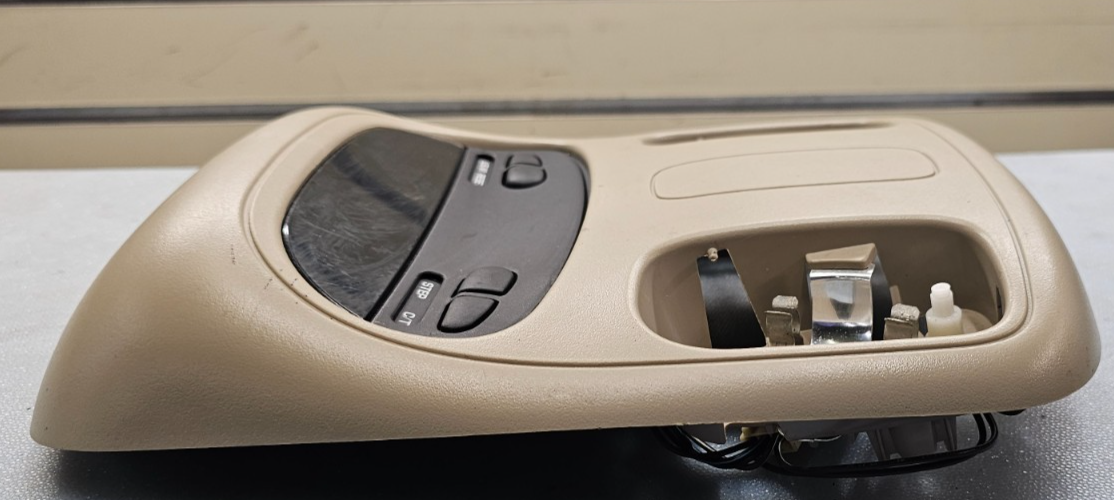 🔥02-05 Dodge RAM Overhead Console DOME Light Roof Storage Compartment Tan