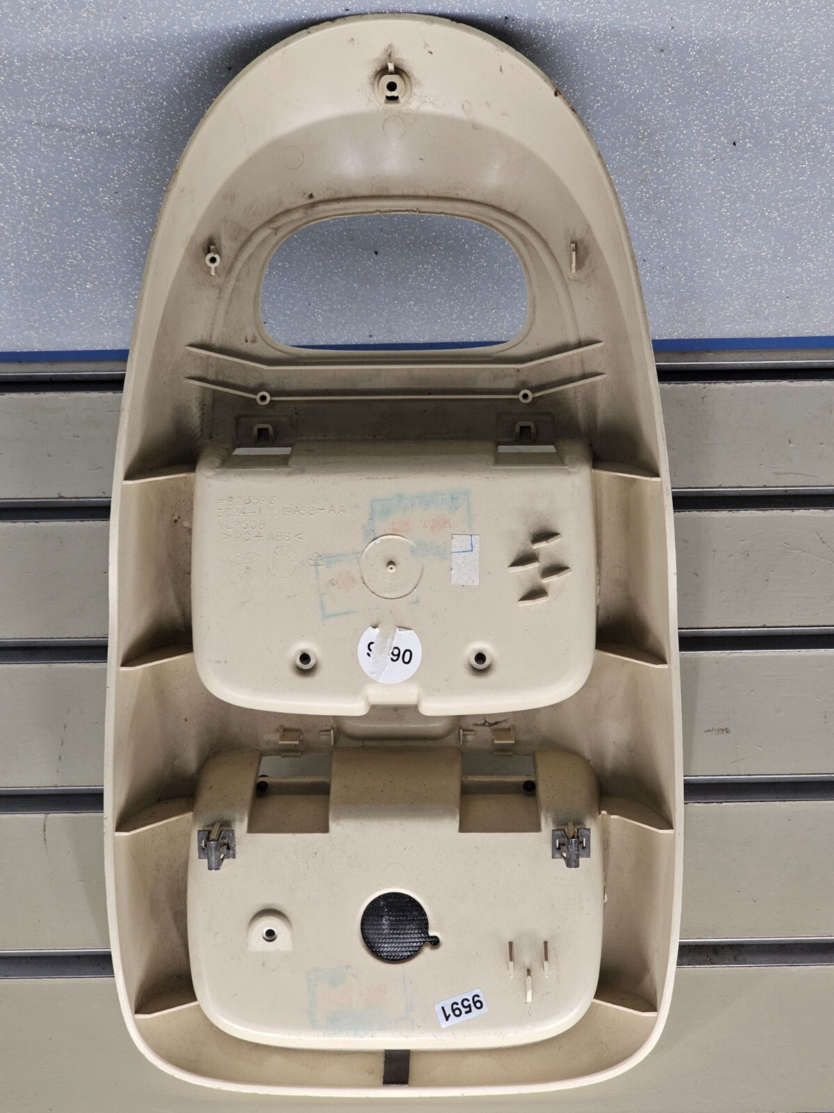🔥02-10 Explorer Mountaineer Overhead Console Dome Map Light Lamp Storage Tan