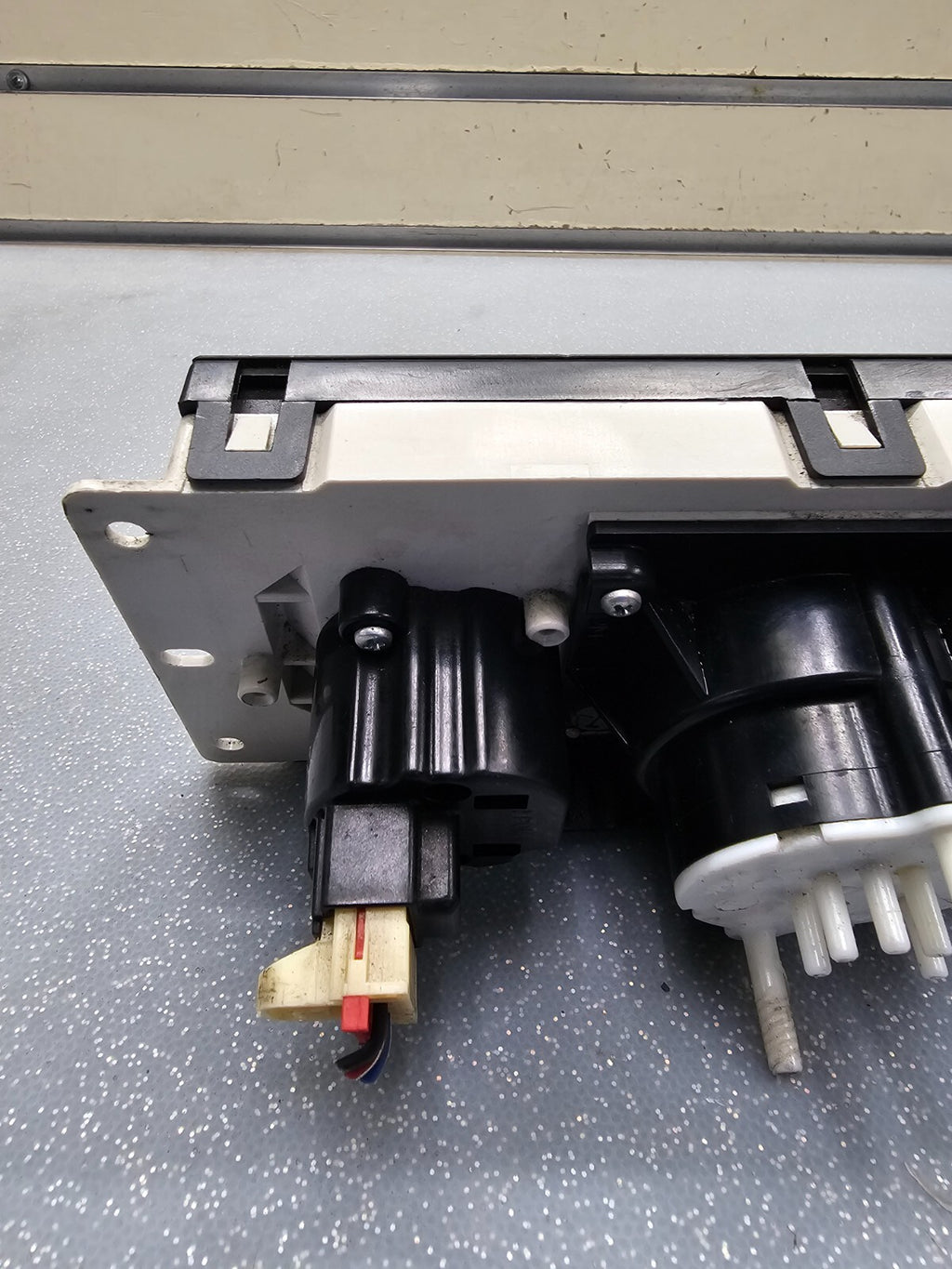 99-01 JEEP CHEROKEE DASH AC HEATER TEMPERATURE CLIMATE CONTROL UNIT CONDITIONER