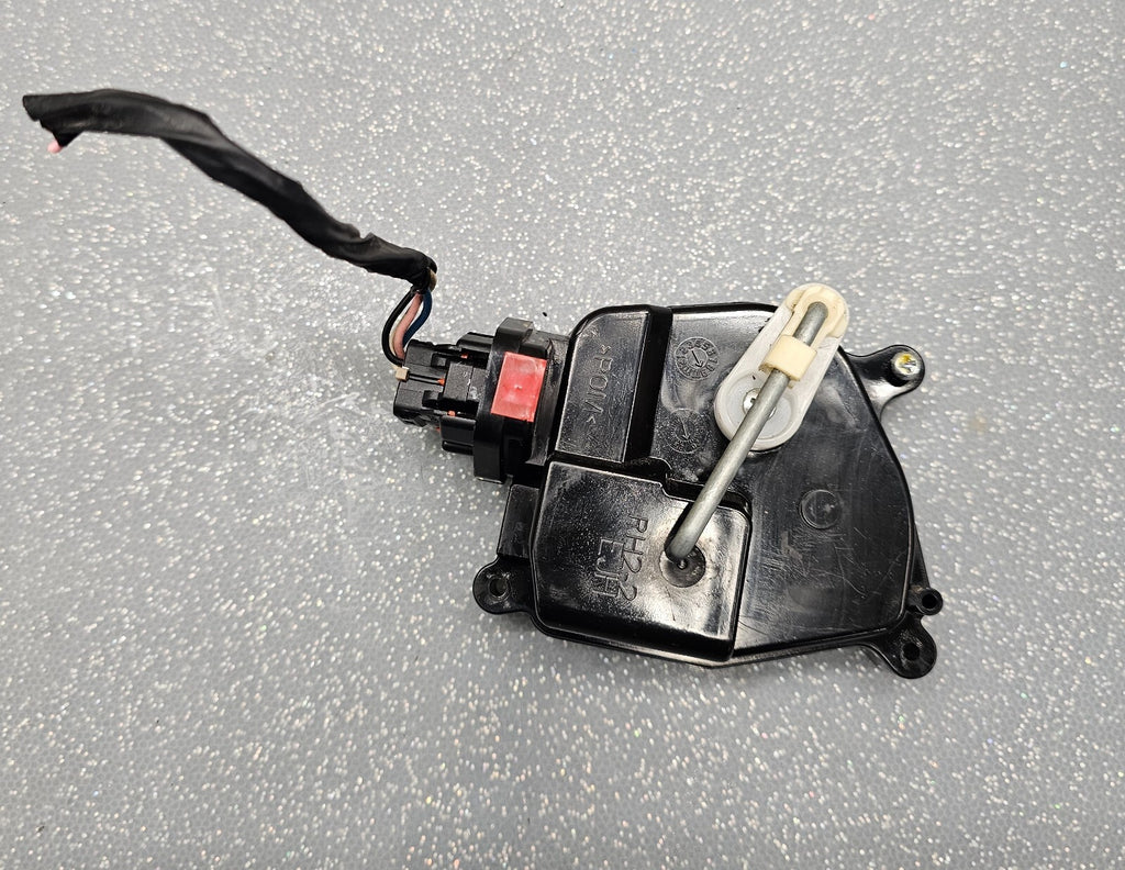 06-14 kia Sedona 07-08 Hyundai Entourage TAILGATE TRUNK HATCH LATCH ACTUATOR OEM