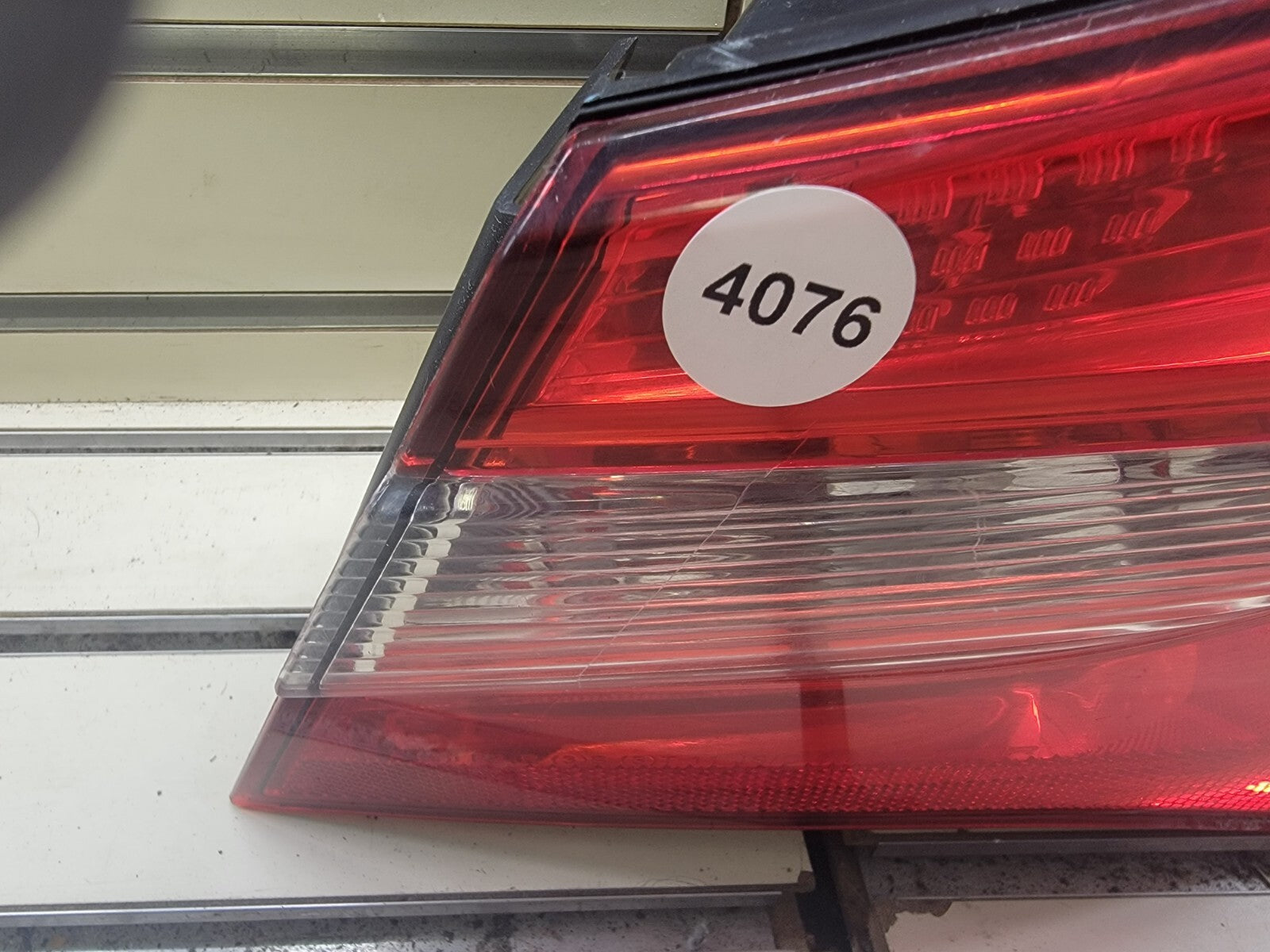🔥2011 - 2014 Chrysler 200 Tail Light taillight tail lamp passenger side right