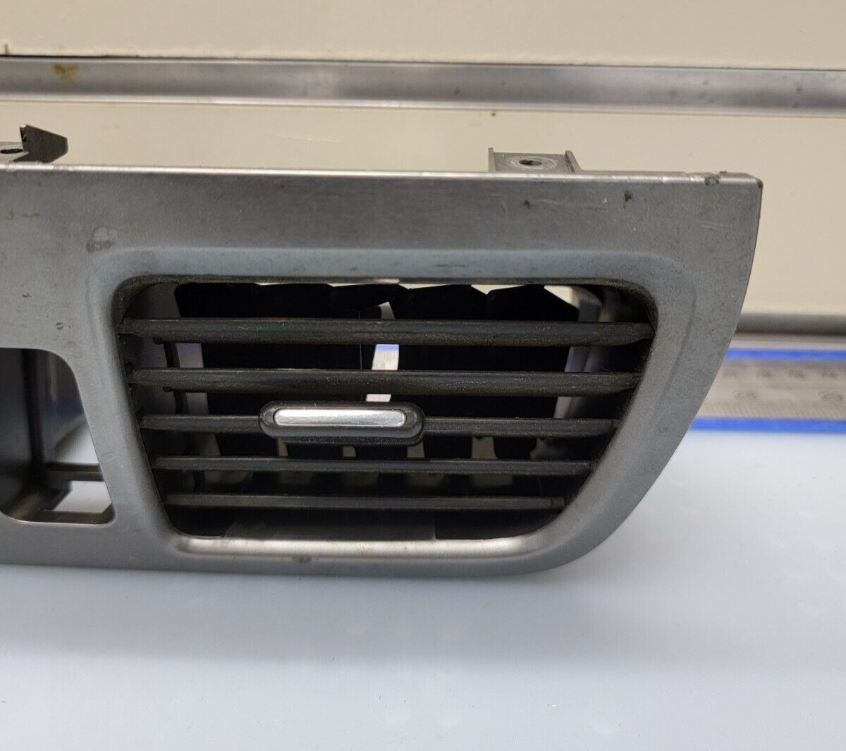 🔥05-07 Subaru Impreza Front Center Dash A/C Heater Air Vent Grill panel SILVER
