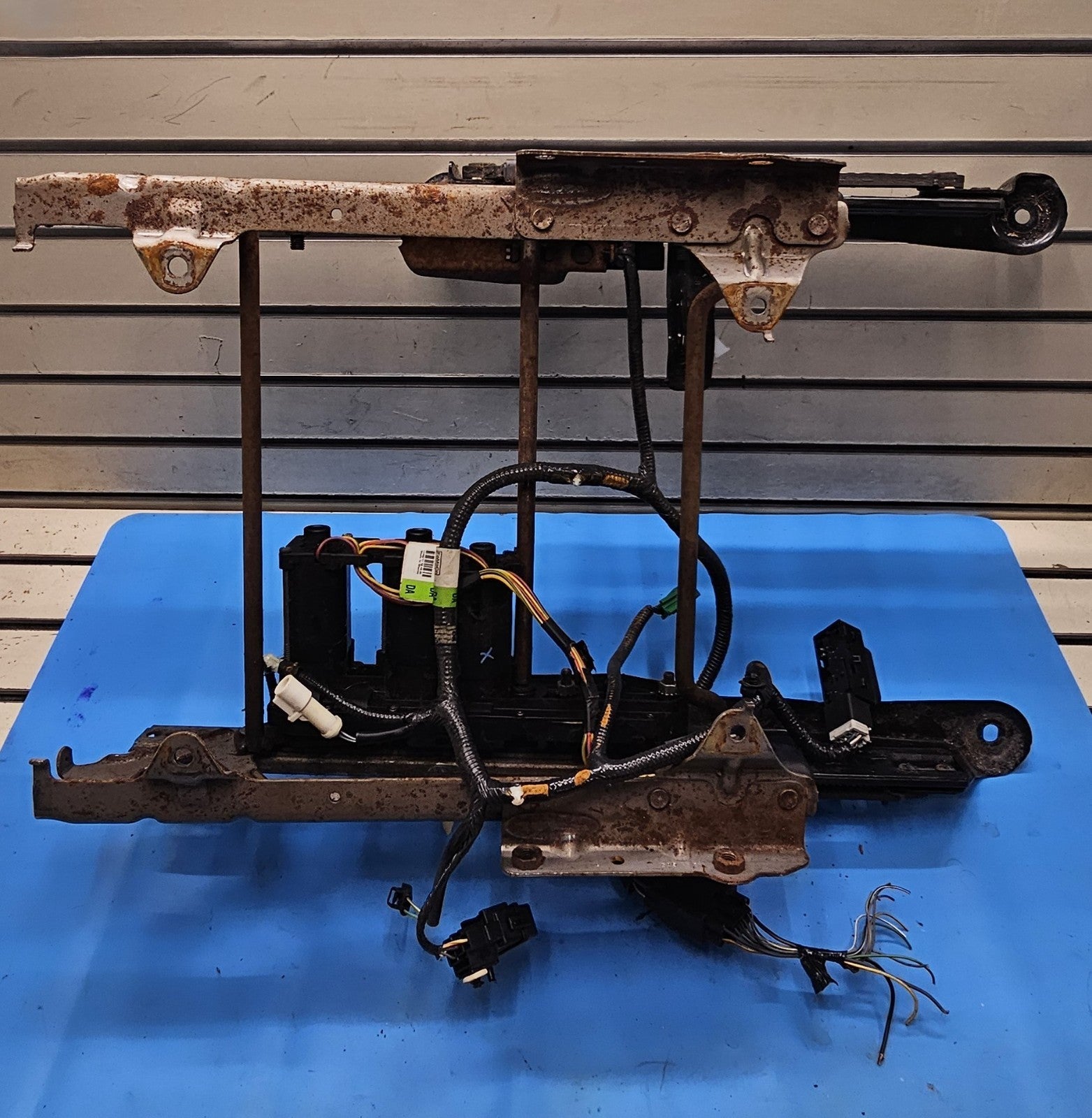 🔥08-12 Ford Escape Mariner Left Driver 6 Way Power Adjustable Seat Track OEM
