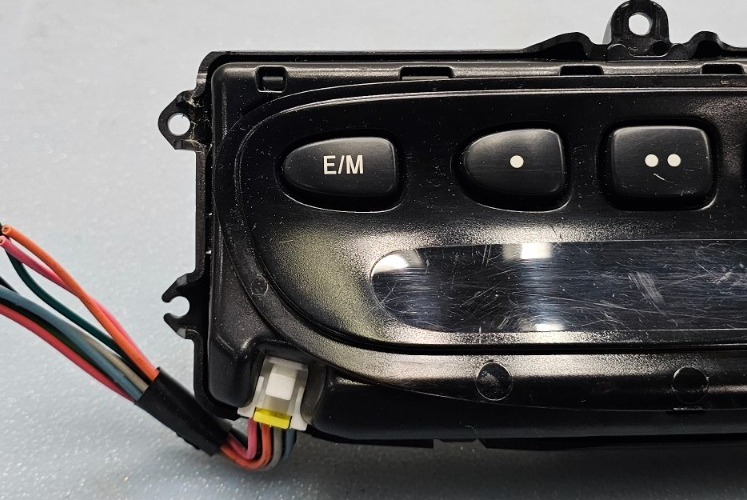🔥04-06 Toyota Sienna Overhead Console Dome Trip Meter Computer Assembly OEM