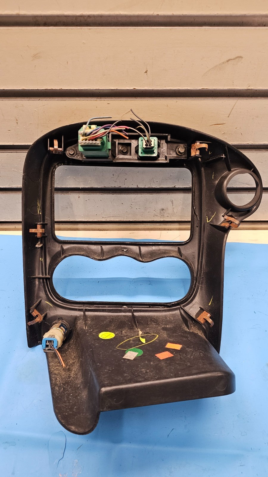 🔥99-05 Pontiac Grand Am Center Dash Radio Climate Bezel Trim Genuine Black OEM